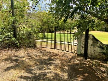 St-Lucia-Homes---CAP145L-Large-lot-in-Cap-Estate--9-