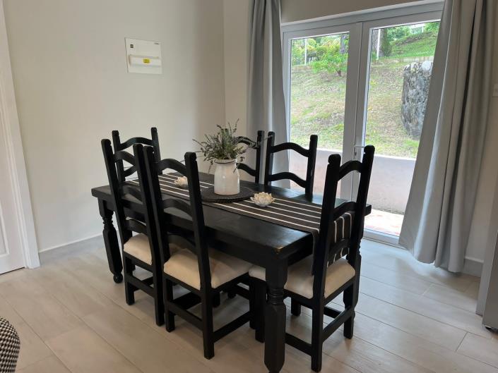 Image No.4-3 Bed House for sale