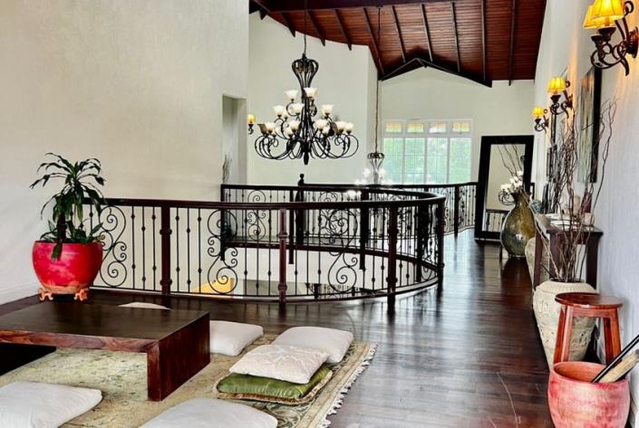 Image No.17-10 Bed House/Villa for sale