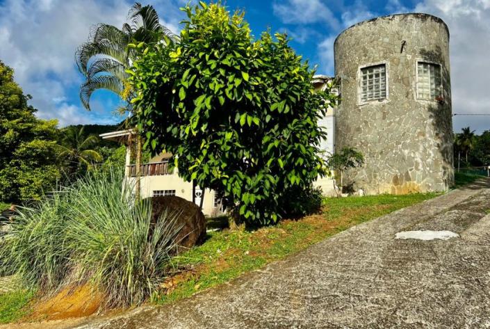 Image No.6-6 Bed House for sale