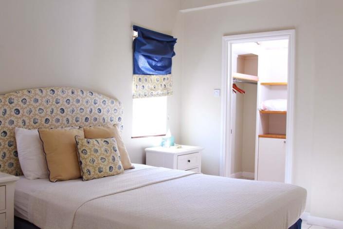 Image No.15-2 Bed Villa for sale