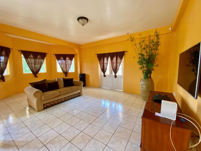 Image No.6-5 Bed House for sale