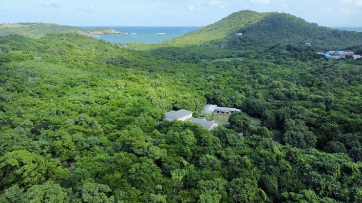 Image No.6-5 Bed House for sale