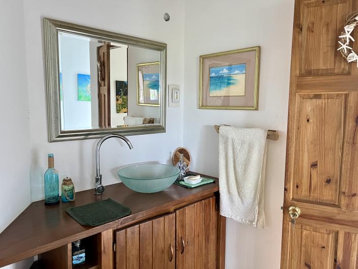 Image No.24-5 Bed House for sale