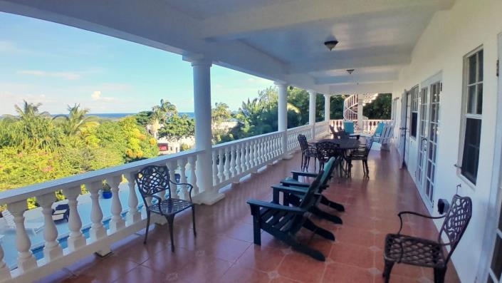 Image No.4-4 Bed Villa for sale