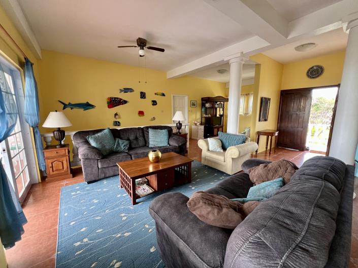 Image No.12-4 Bed Villa for sale