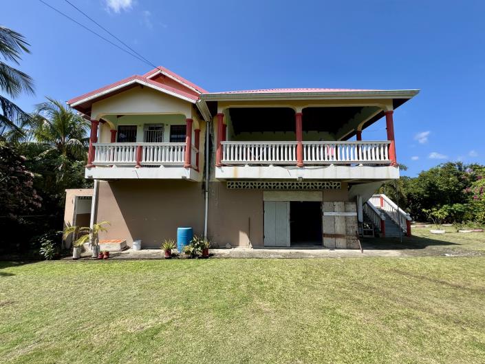 Image No.3-6 Bed Semi-Detached for sale