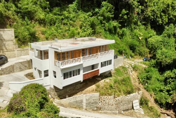 Image No.3-Villa de 5 chambres à vendre à Soufrière