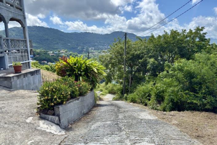 Image No.3-3 Bed House for sale