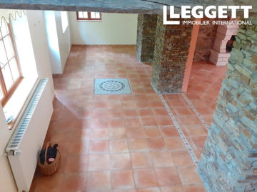 ahr0chm6ly9jzg4uagvzdglhlmltbw8vaw1hz2uvvevom