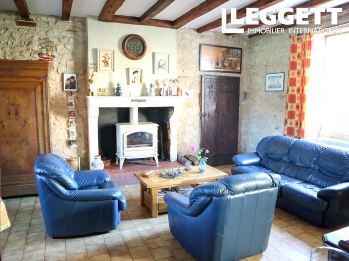 Image No.2-4 Bed House for sale