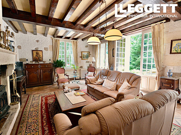 Image No.4-5 Bed Chateaux for sale