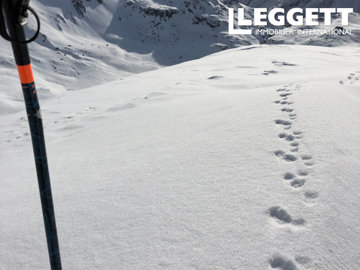 ahr0chm6ly9jzg4uagvzdglhlmltbw8vaw1hz2uvvevom