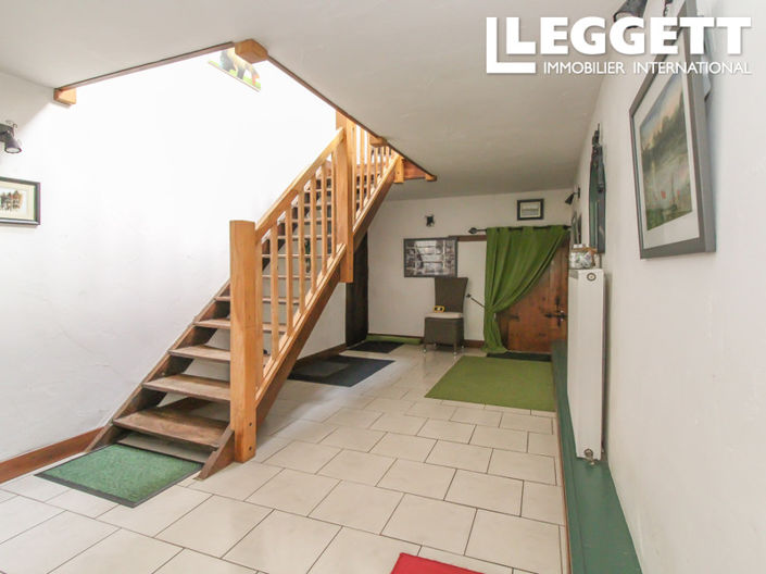 Image No.7-3 Bed House for sale