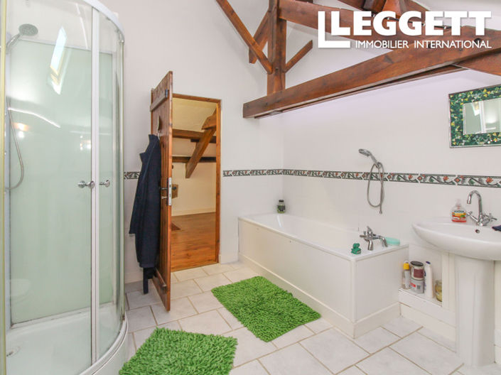 Image No.9-3 Bed House for sale