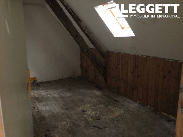 Image No.10-5 Bed House for sale