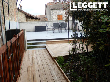 ahr0chm6ly9jzg4uagvzdglhlmltbw8vaw1hz2uvvevom