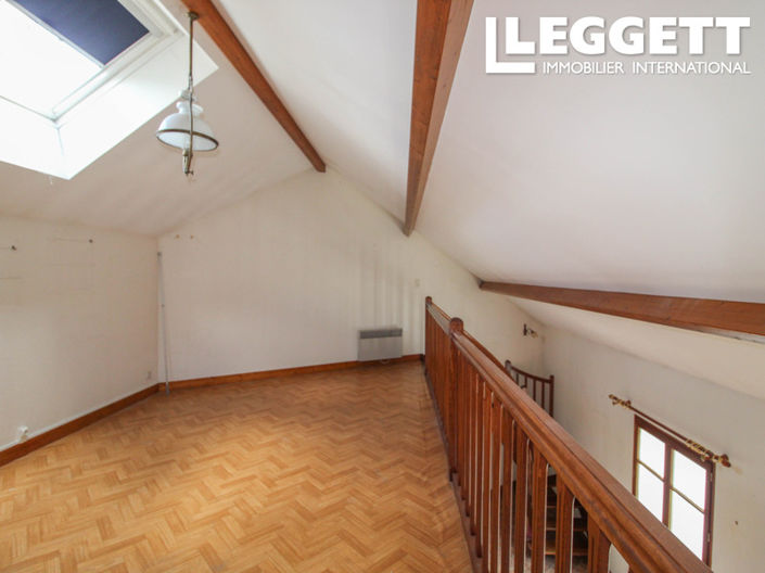 Image No.7-4 Bed House for sale