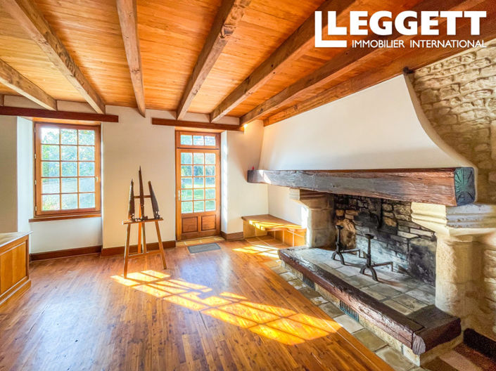 Image No.2-4 Bed House for sale