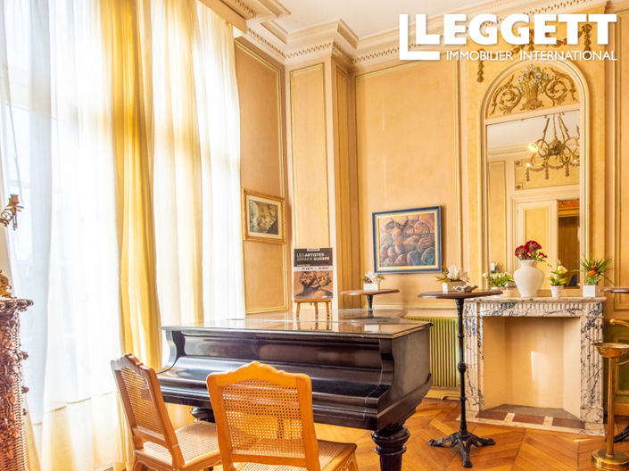 Image No.3-9 Bed Chateaux for sale