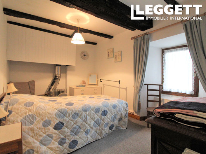 Image No.8-3 Bed House for sale