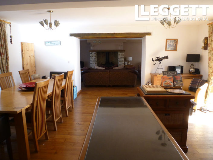 Image No.5-4 Bed House for sale