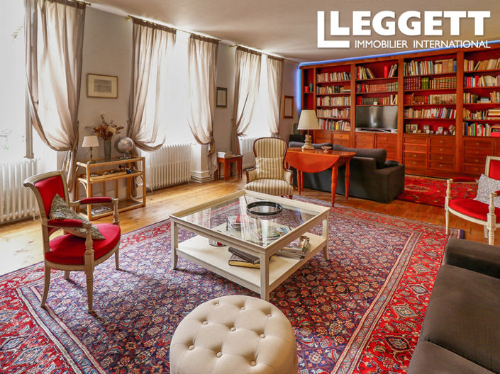 Image No.3-6 Bed House for sale