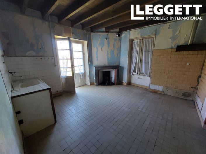 Image No.10-9 Bed House for sale