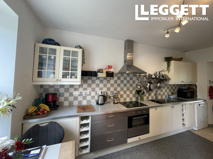 Image No.7-4 Bed House for sale