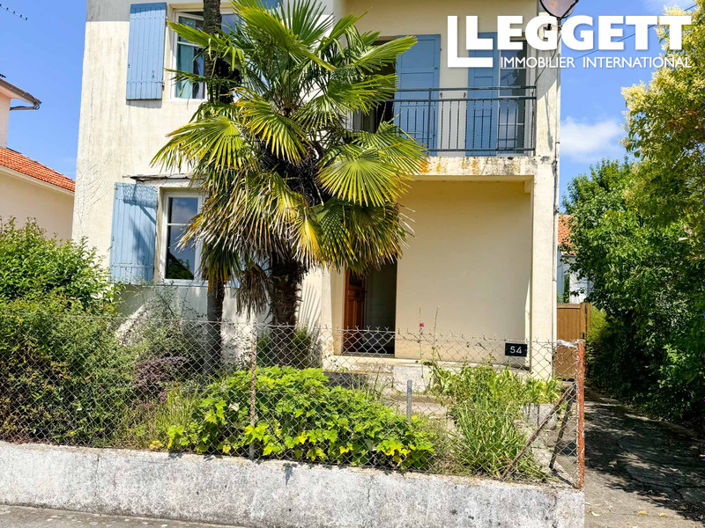 Image No.10-3 Bed House for sale