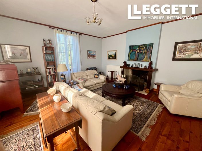 Image No.3-4 Bed House for sale