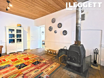 ahr0chm6ly9jzg4uagvzdglhlmltbw8vaw1hz2uvvevom