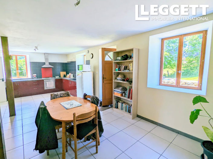 Image No.4-2 Bed Land for sale