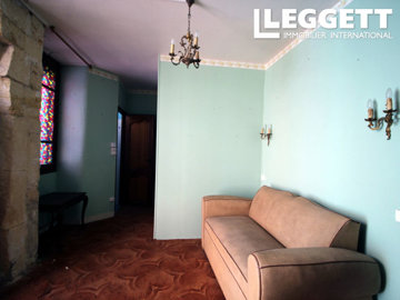 ahr0chm6ly9jzg4uagvzdglhlmltbw8vaw1hz2uvvevom