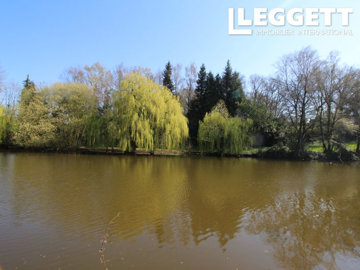 ahr0chm6ly9jzg4uagvzdglhlmltbw8vaw1hz2uvvevom