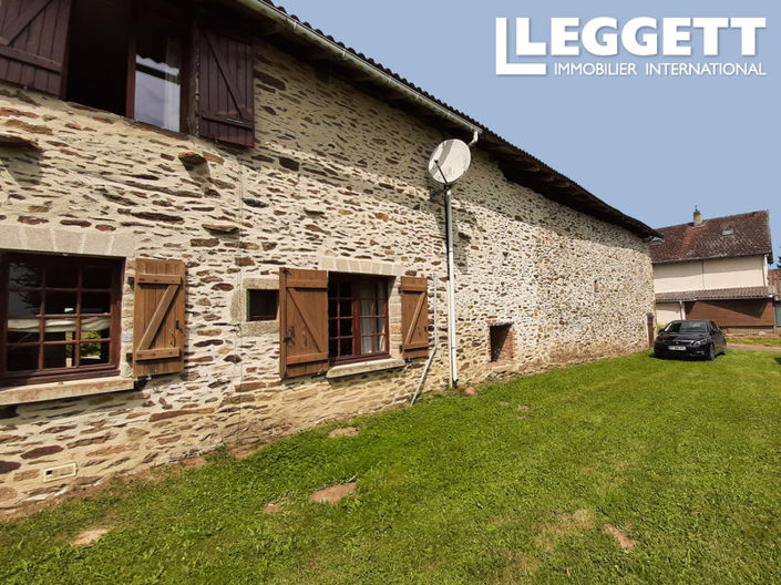 Image No.6-10 Bed House for sale