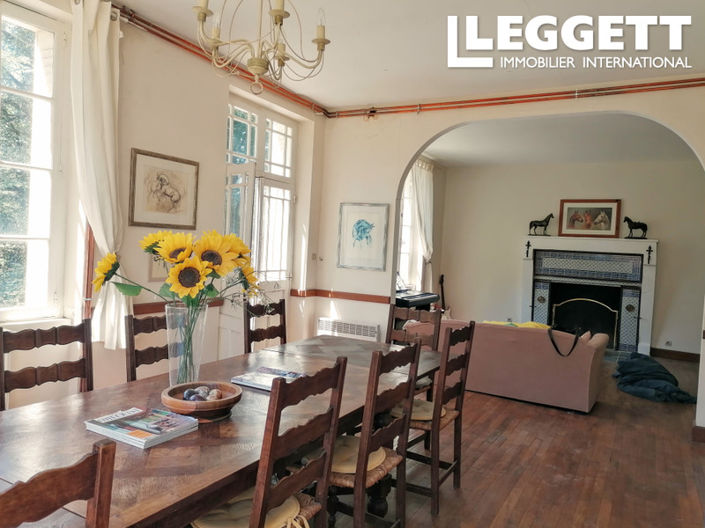 Image No.4-6 Bed House for sale