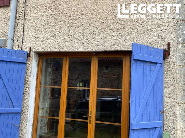 Image No.8-2 Bed House for sale