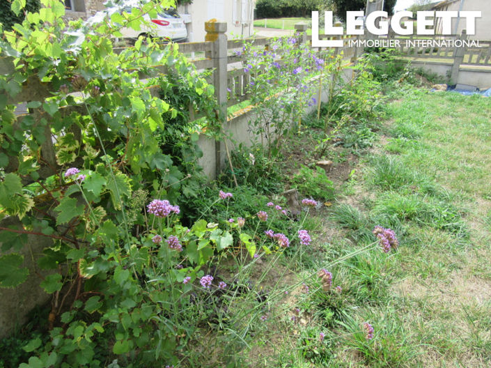 Image No.10-1 Bed House for sale