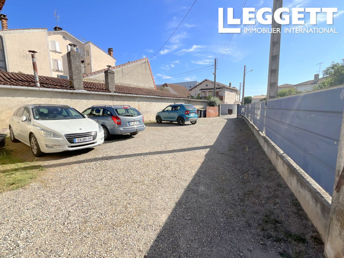 Image No.10-2 Bed Commercial for sale