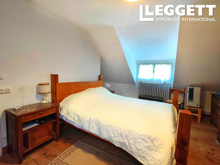 Image No.6-2 Bed House for sale