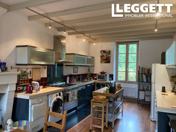 Image No.6-4 Bed House for sale