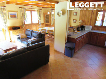 ahr0chm6ly9jzg4uagvzdglhlmltbw8vaw1hz2uvvevom