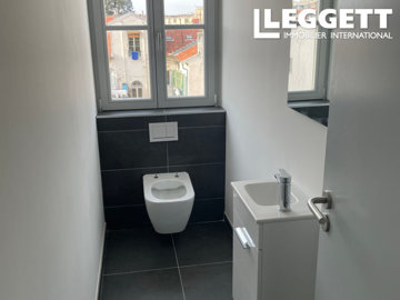 ahr0chm6ly9jzg4uagvzdglhlmltbw8vaw1hz2uvvevom