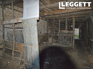 ahr0chm6ly9jzg4uagvzdglhlmltbw8vaw1hz2uvvevom