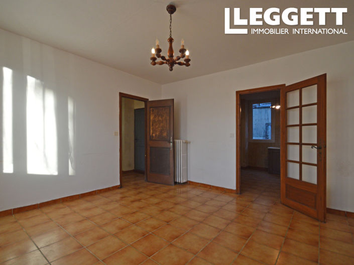 Image No.5-4 Bed House for sale