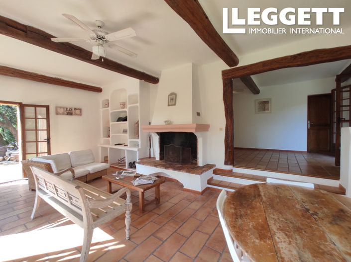 Image No.4-1 Bed House for sale