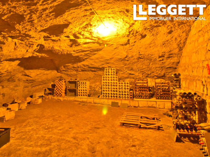 Image No.6-3 Bed House for sale