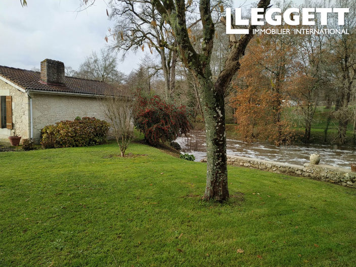 Image No.4-Maison de 4 chambres à vendre à Montguyon