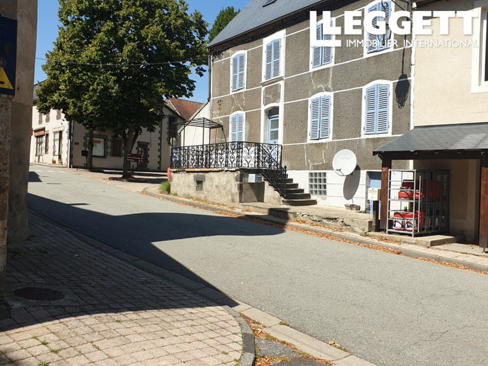 Image No.2-3 Bed House for sale